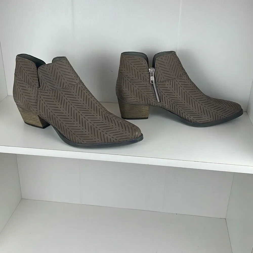Leather Embossed Ankle Boots 11